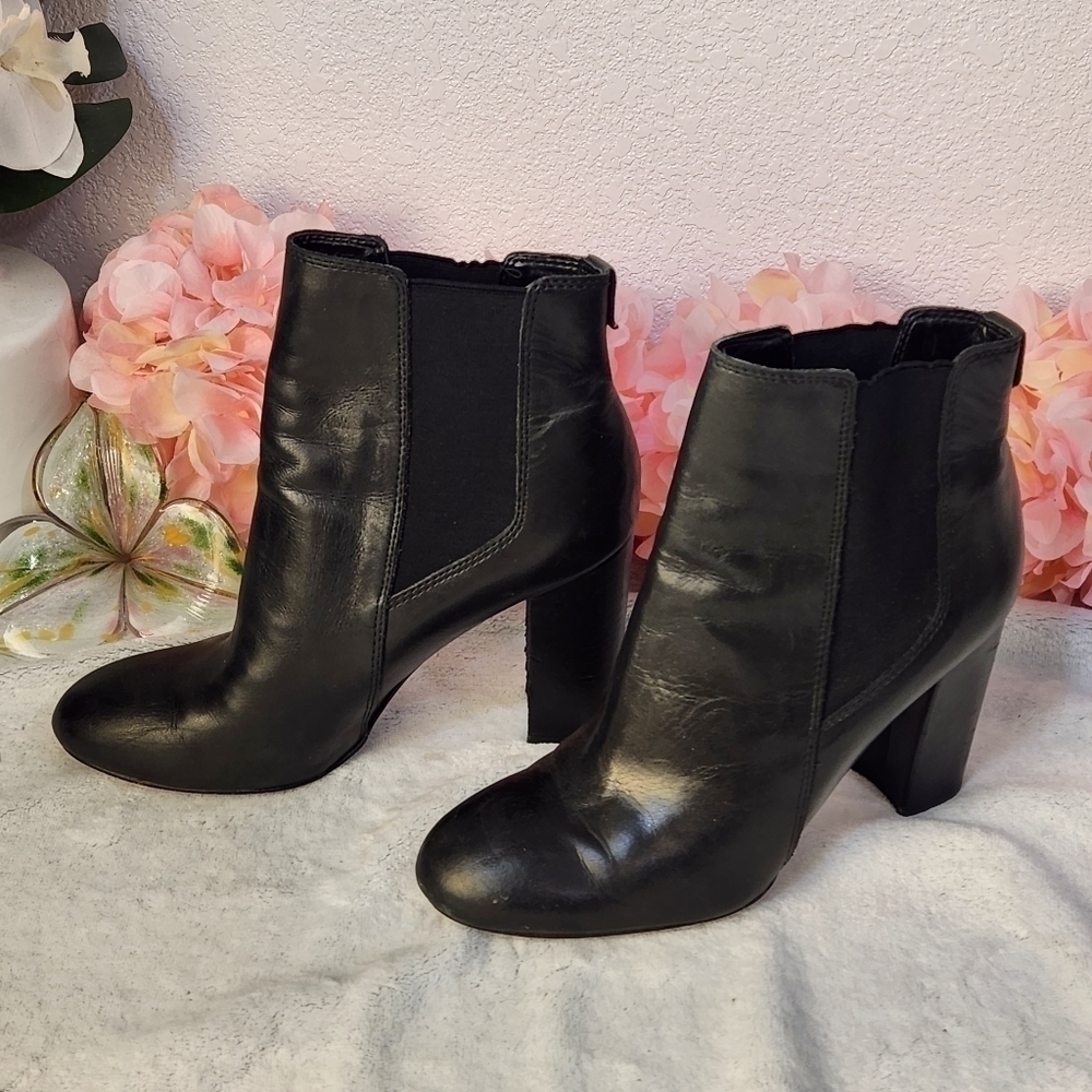 SAM Edelman Case Leather Block Heel Boots Size: 8.5 - Picture 3 of 6